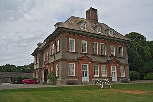 300px-Beaulieu_House,_Co._Louth,_Republic_of_Ireland
